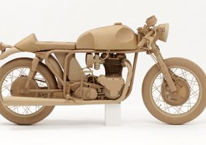 Gilmour_Moto-Triton